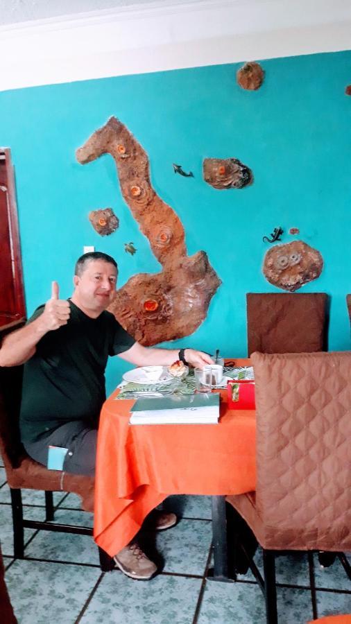 Suite Galarous Island Puerto Ayora  Bagian luar foto