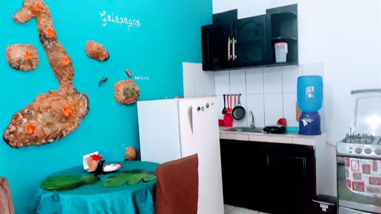 Suite Galarous Island Puerto Ayora  Bagian luar foto