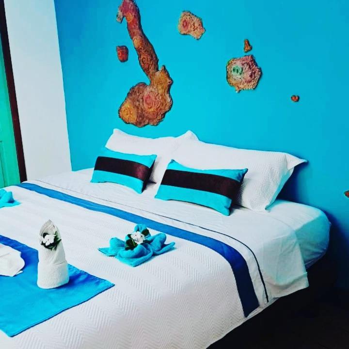 Suite Galarous Island Puerto Ayora  Bagian luar foto