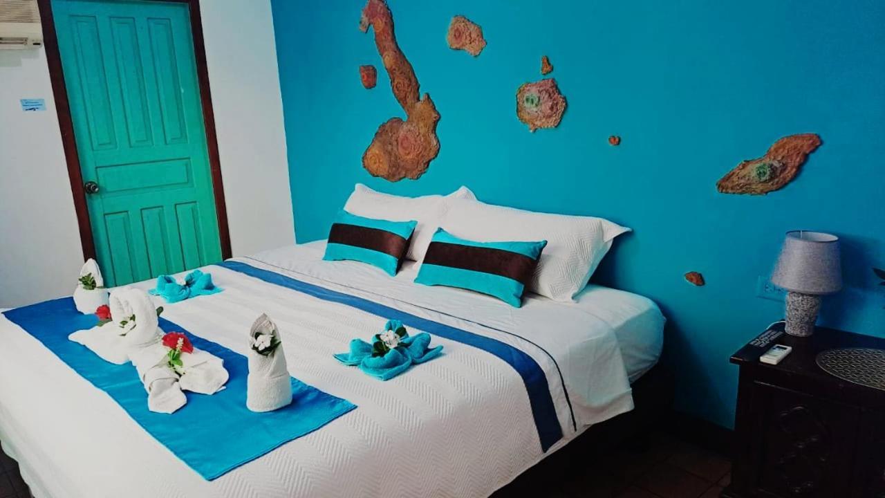 Suite Galarous Island Puerto Ayora  Bagian luar foto